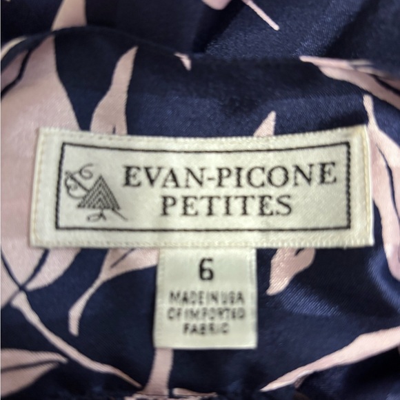 Evan Picone Navy and Pinkish Lavender Floral Blouse - Picture 2 of 6